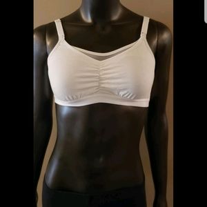 36b nursing bra (never worn)